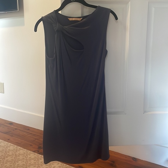 Gender Bias size small blue tunic with cutout detailing - Picture 3 of 6